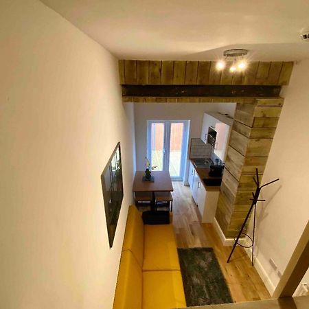 Flat 8, 10 St Johns Apartment บอร์นมัธ ภายนอก รูปภาพ